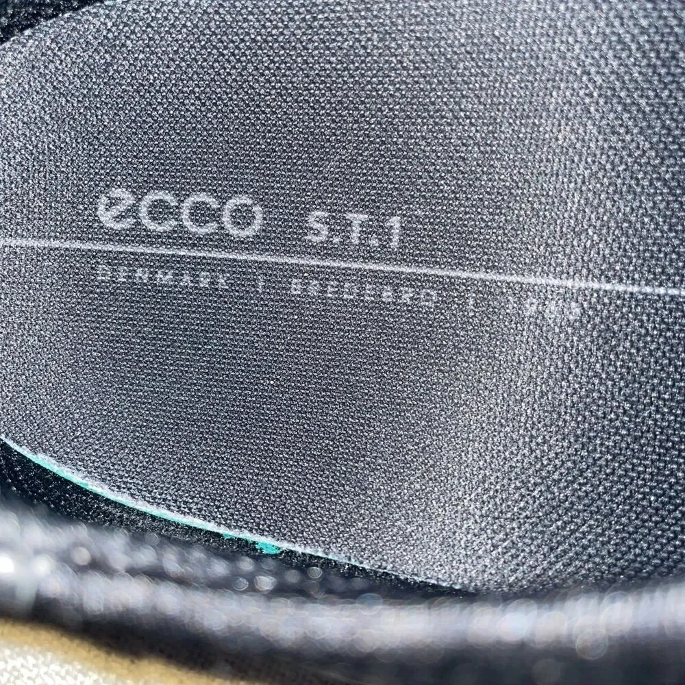 Ecco Men’s Athletic Sneakers Size 13.5 M Black Leather Atleisure Outdoors